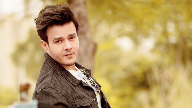 Aniruddh Dave discharged from hospital after a long wait, shares photos