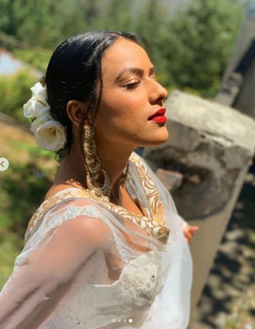 Nia Sharma wearing sexy blouse; soars temperatures high!