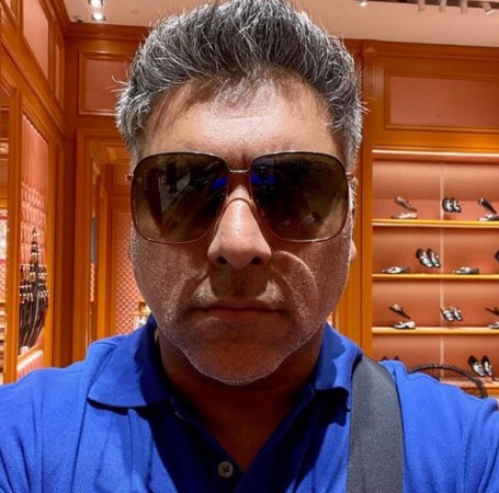 Ram Kapoor shares this caption by sharing video of his wife