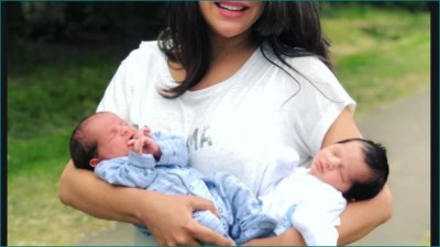 Actress depress over becoming mother of twins, says, 'wept every day'