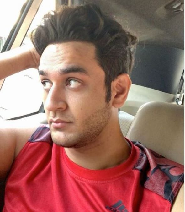 Vikas Gupta wants to work with Siddharth