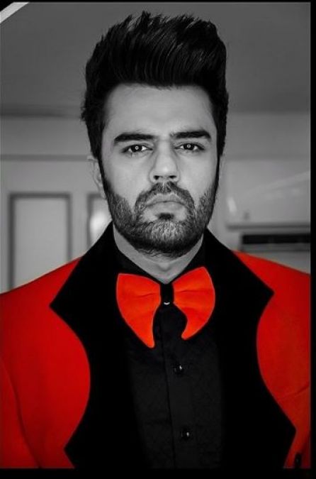 Manish Paul give leave to staff due to corona scare