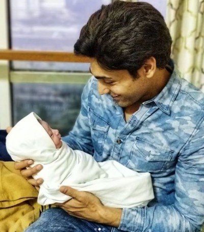 Balika Vadhu actor Ruslaan Mumtaz and Nirali become parents to a baby boy, see pic here