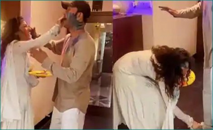 VIDEO: Ankita Lokhande celebrated Holi with Vicky Jain and touched feet