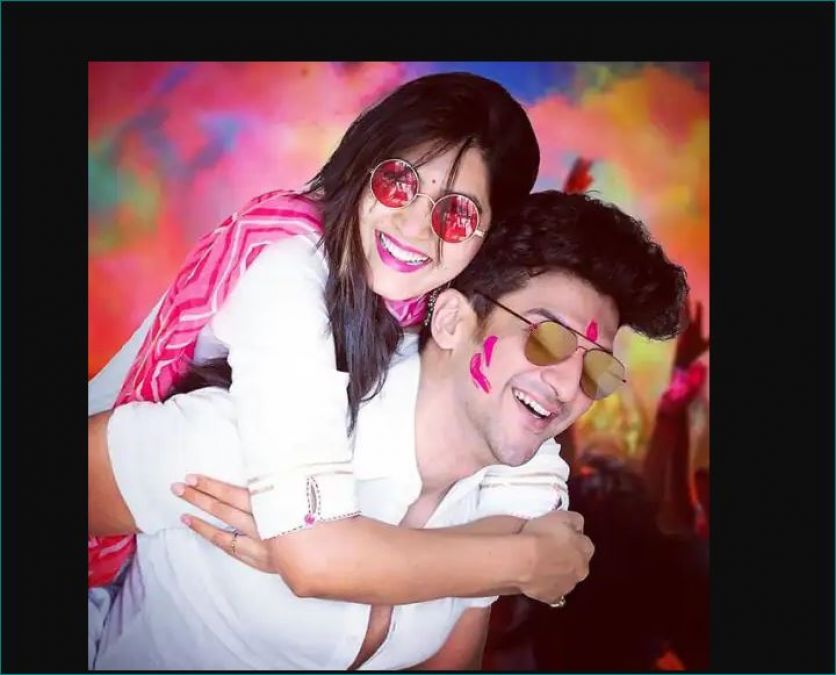 TV's famous new couples celebrated their first Holi festival