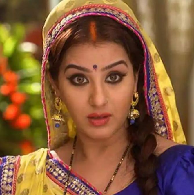 Shilpa Shinde still rules the hearts of fans as 'Angoori Bhabhi'