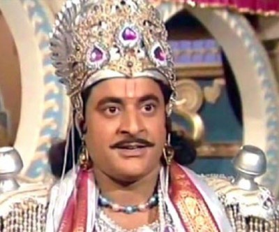 Gajendra Chauhan was intended to play Krishna in Mahabharata but end up playing Yudhisthir