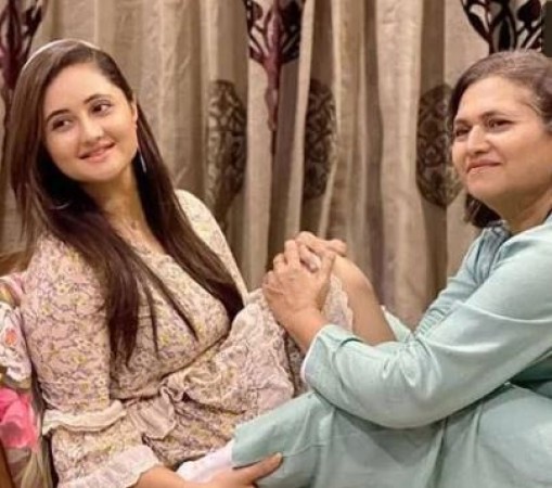 This is how TV actresses wish their mother