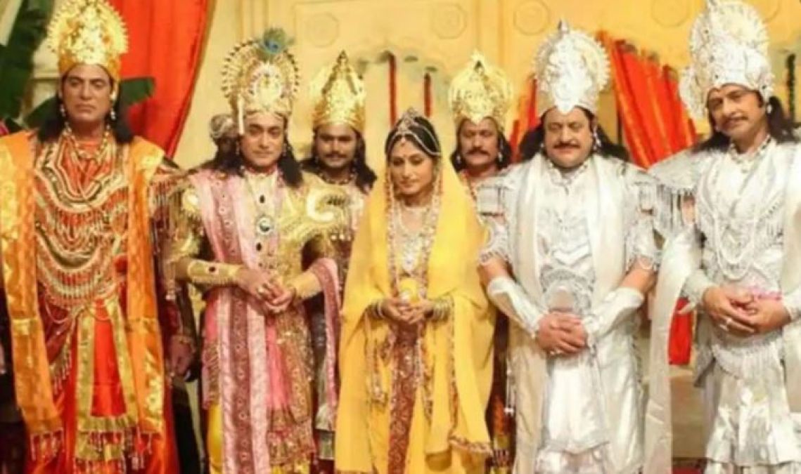 Who will be the crown prince of Hastinapur between Pandavas and Kauravas