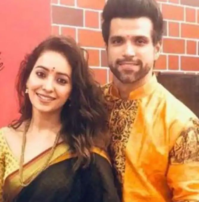 Asha Negi says goodbye to social media after breakup with Ritvik Dhanjani