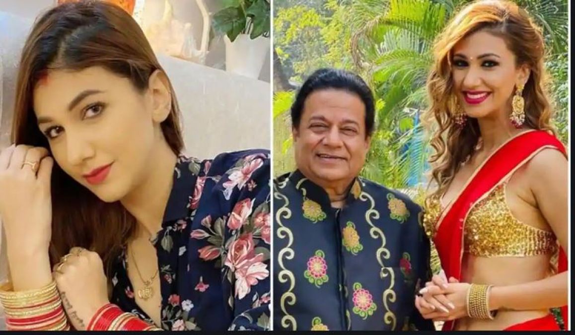 'Bhajan Samrat' Anup Jalota becomes matchmaker for Jasleen Matharu