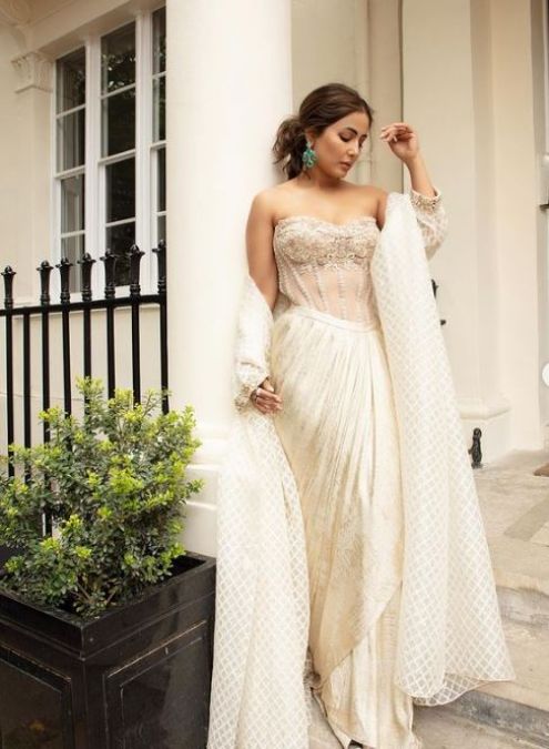 Hina Khan robbed the gathering wearing a dress worth Rs 1.5 lakh