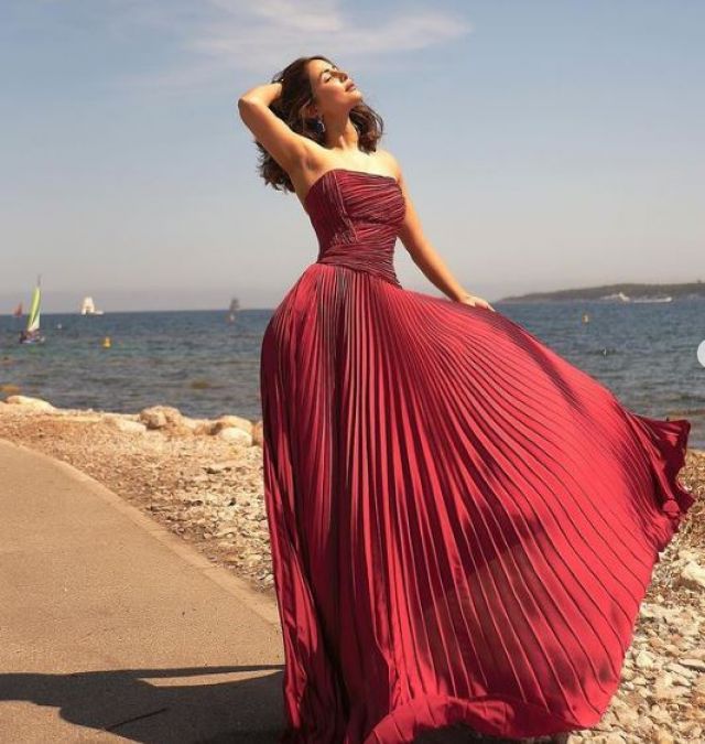 Cannes 2022: Hina Khan in an off-shoulder red gown near the French Riviera