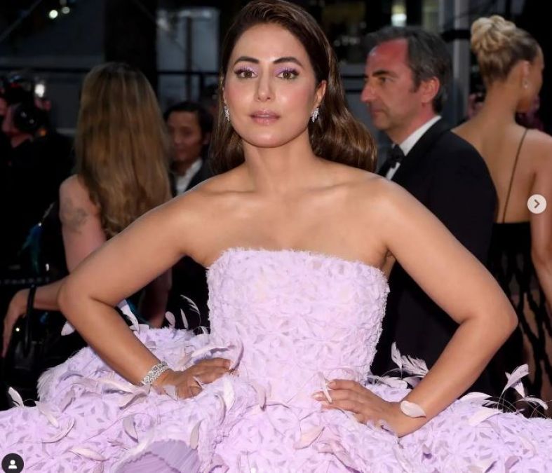 Cannes 2022: Hina Khan wears feather gown on day 3