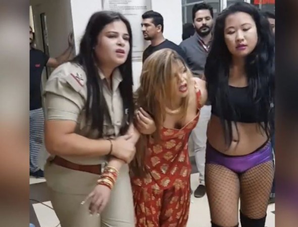 VIDEO! Rakhi Sawant reached the wrestling ring, reached the hospital