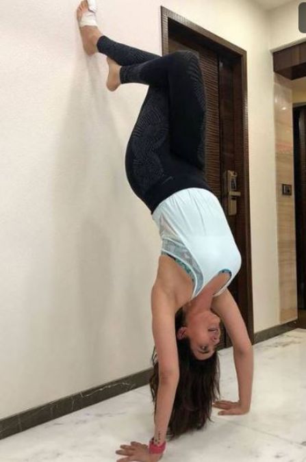 Karishma Tanna shared these pictures while working out