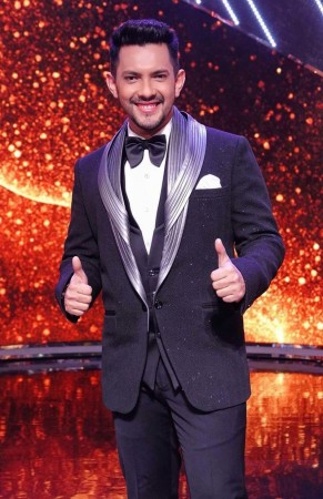 Indian Idol 12 makers upset with Kishore Kumar’s son, host Aditya cracks joke in front of everyone