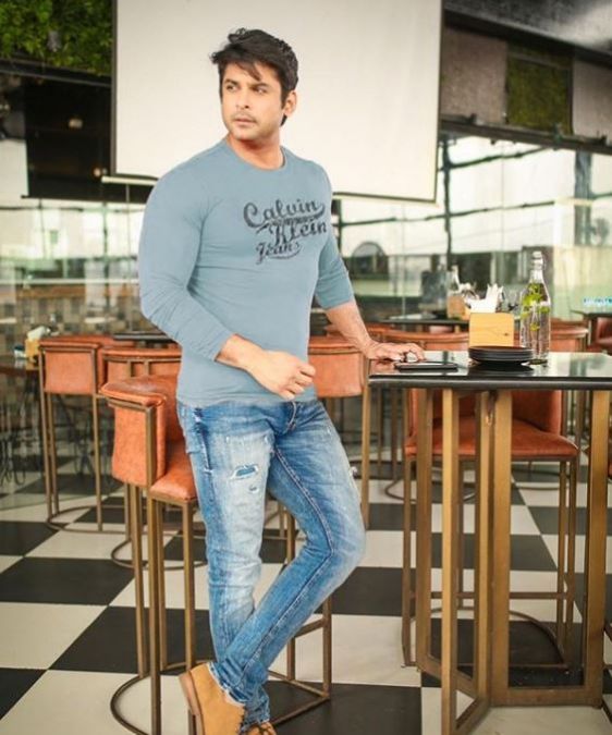 Siddharth Shukla gives this special message for fans