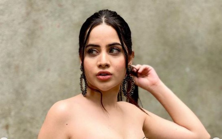 Urfi Javed wears ring bralet, users say- And aren't there small clothes?
