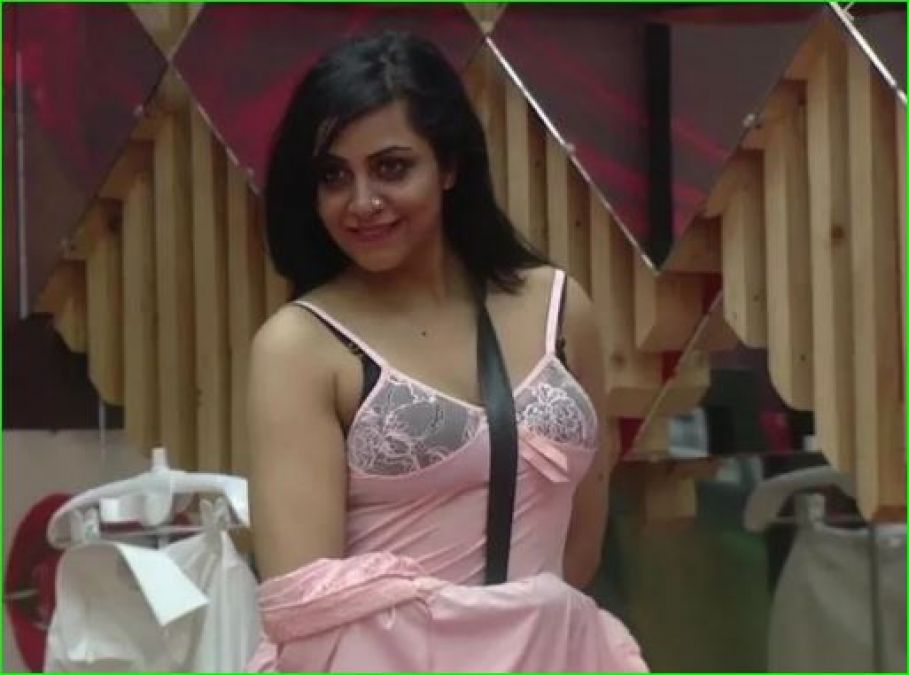Arshi Khan does not like this contestant at all, said- 'Shehnaz is copying me...'