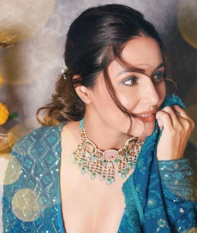 Hina Khan's ethnic look wreaking havoc, see pics