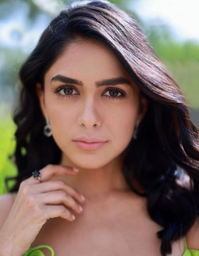 Why Mrunal's boyfriend left her, you will laugh knowing the reason