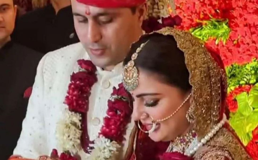 Shraddha tied knot, these best pictures with groom shaded on social media