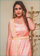 Naagin actress Surbhi Chandna looks gorgeous in Pink Salwar-Kameez