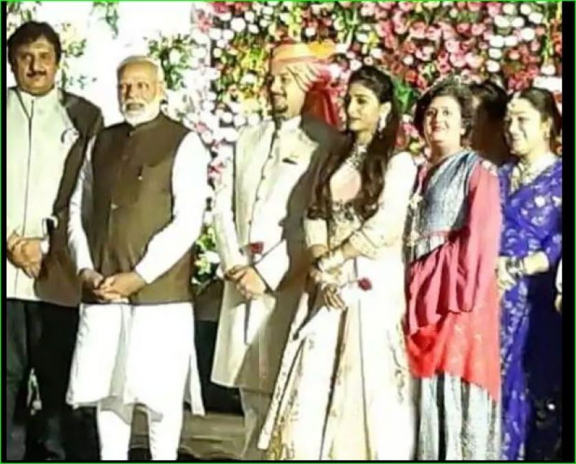 PM Modi attended Mohena Kumari's reception party, beautiful pictures are going viral