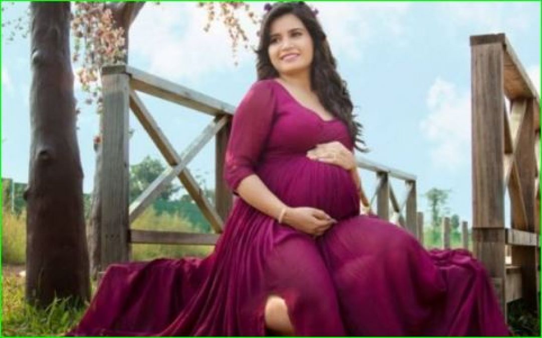 Taarak Mehta Ka Ooltah Chashmah's Rita Reporter Welcomes Baby Boy, shares picture