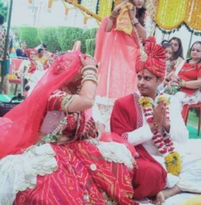 Pakhi arrives at mandap with long veil for Virat