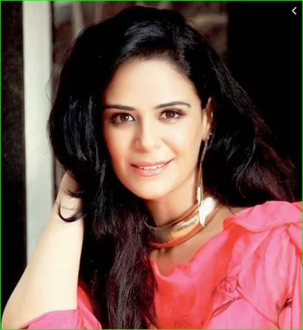 Mona Singh has been in a relationship with this actor, broke up due to her career