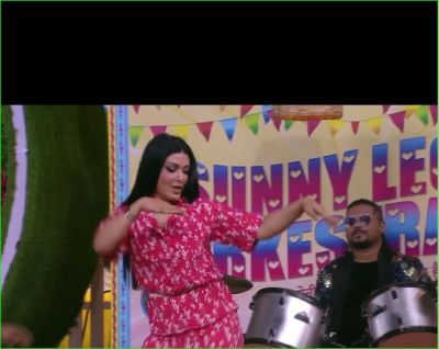 Koena Mitra dances her heart out on Saki-Saki song, Salman praised her