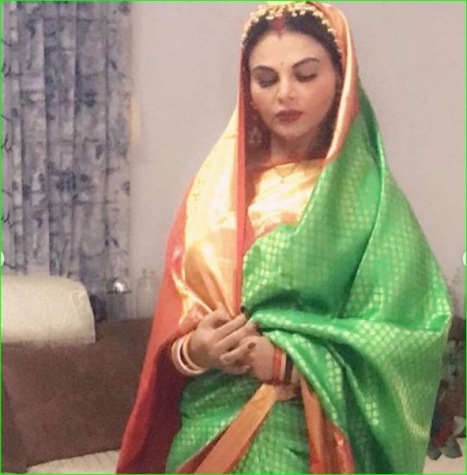 Rakhi Sawant celebrated her first Karwachauth in a green Banarasi saree, husband was not seen