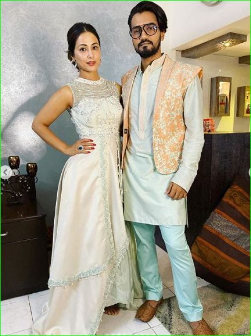 Being romantic, Hina Khan celebrates Diwali with her boyfriend