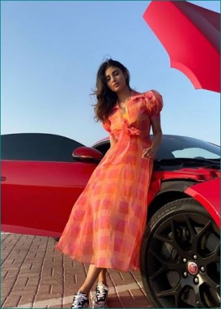 Naagin Shivangi gets her glamorous photoshoot done, check out stunning photos here