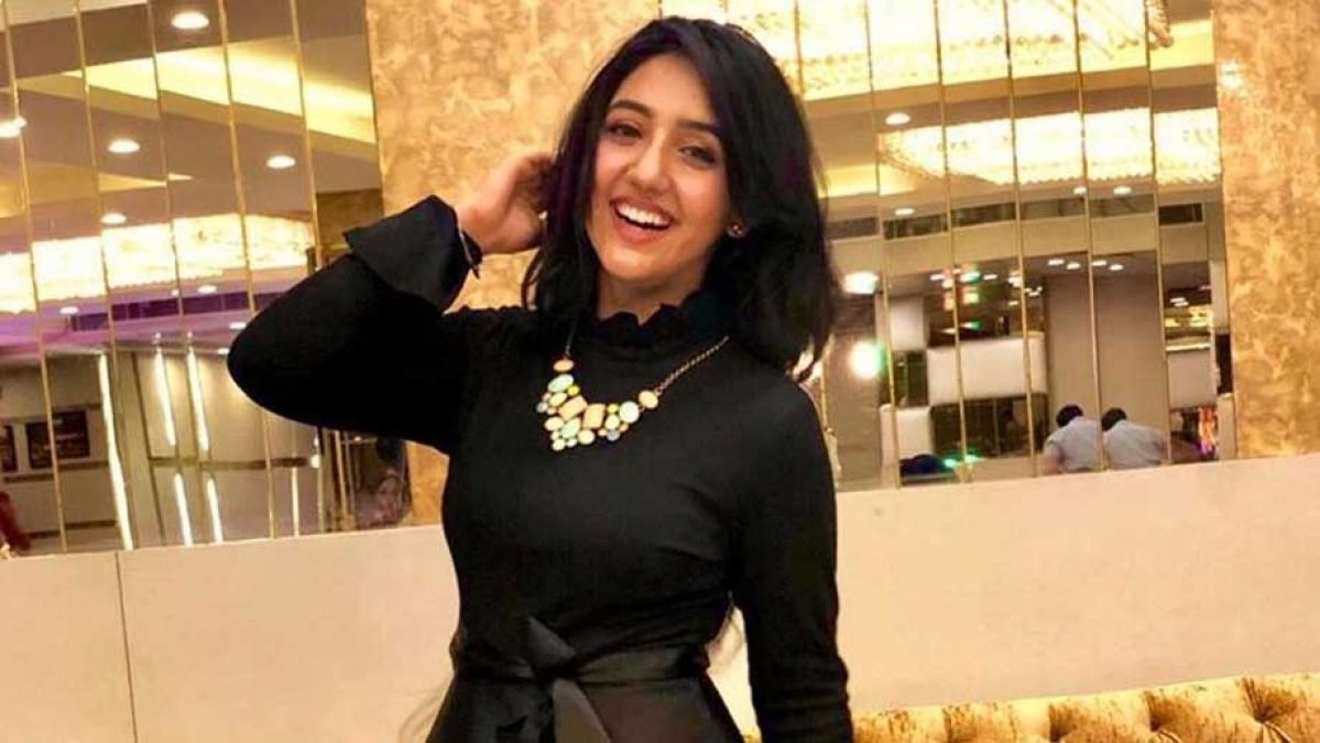 Ashnoor Kaur gets badly injured during shoot, Know her condition
