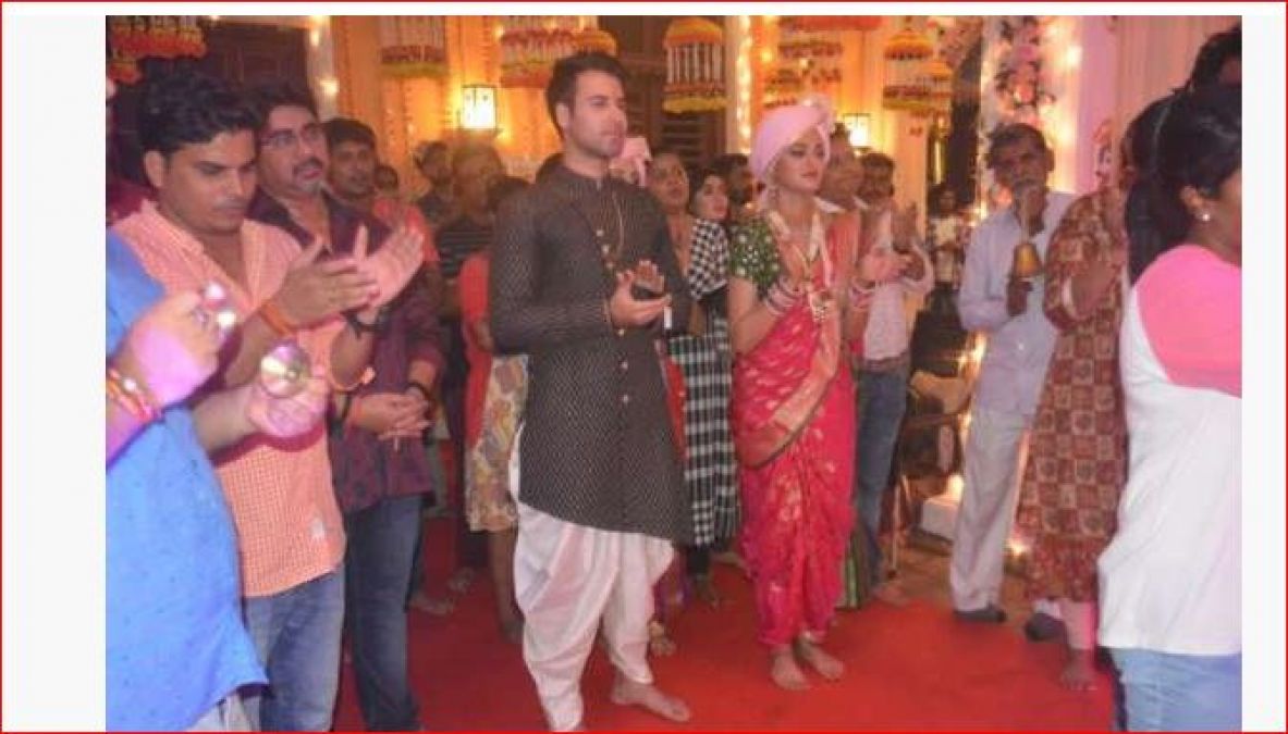 Ganesh Visarjan on the set of 'Yeh Rishte Hai Pyaar Ke' show, pictures goes viral