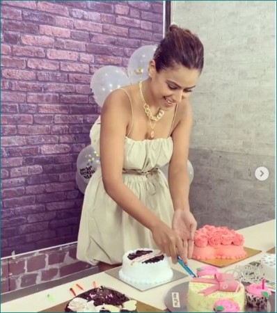 Nia Sharma celebrated her birthday with great fanfare, shared video