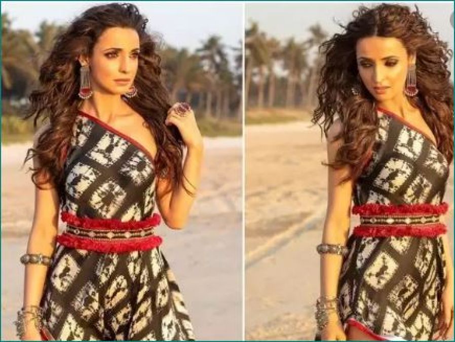 Sanaya Irani became actress on mother's suggestion, rose to fame with this show