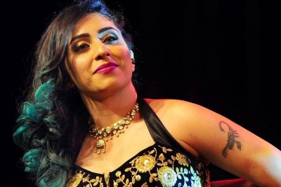 Neha Bhasin gets emotional after reading negative comments, said- I want to die...