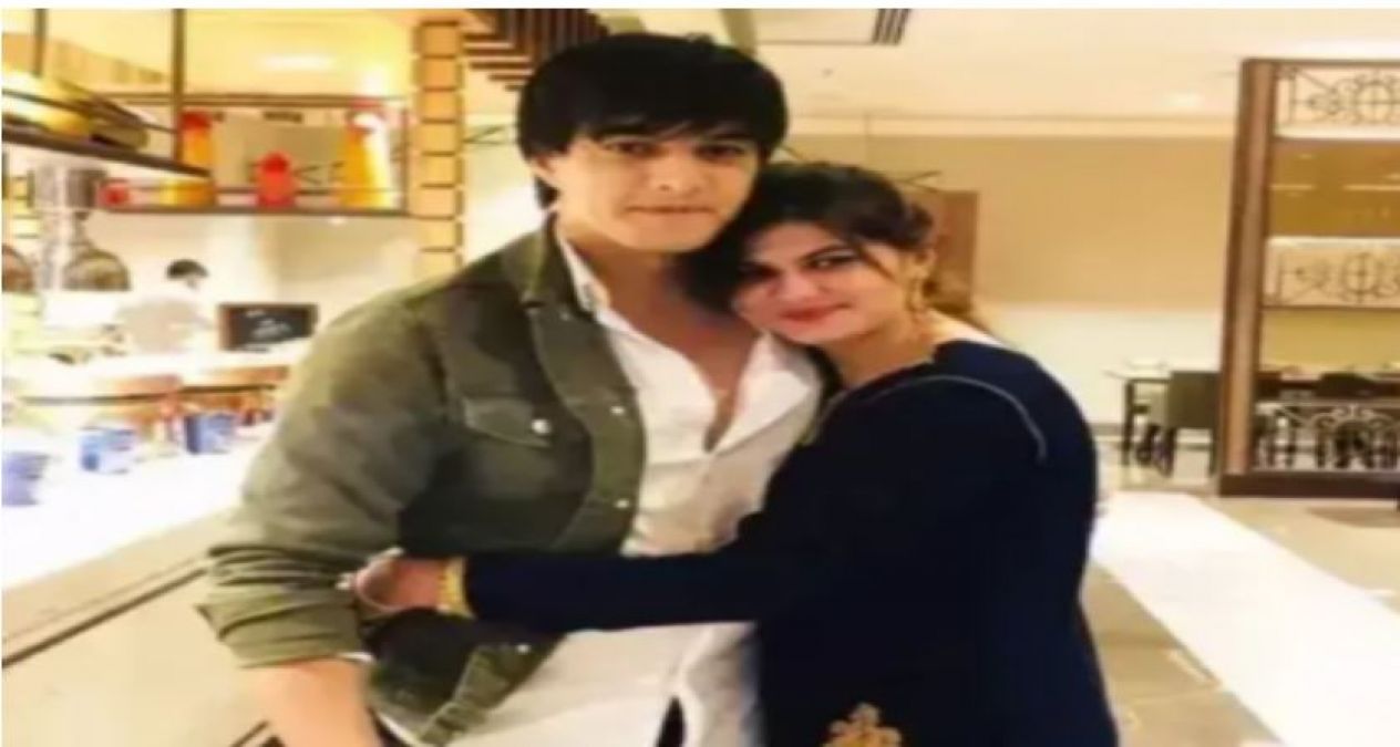 Mohsin Khan to become maternal uncle soon
