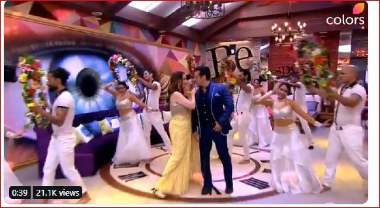 Salman Khan dances with Madhuri Dixit in 'Bigg Boss 13' house, watch video