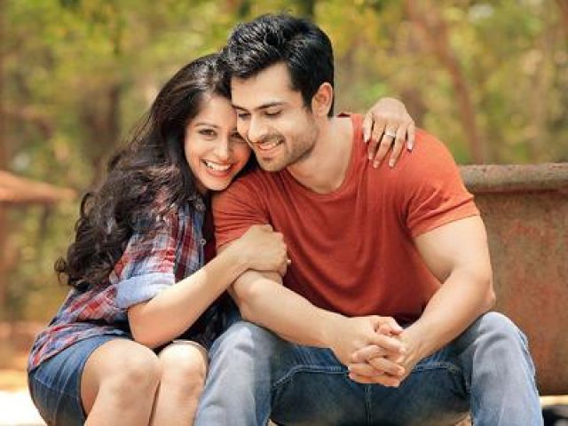Dipika Kakar flaunting the necklace given by boyfriend !