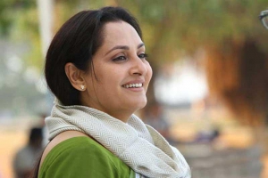 जन्मदिन विशेष : जया फिल्म अभिनेत्री के साथ है एक कुशल राजनीतिज्ञ