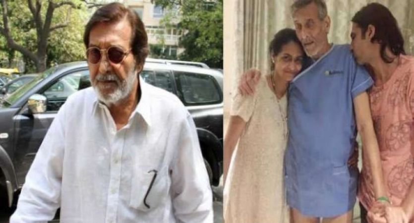 Veteran actor Vinod Khanna took his last breath, Stars offer their condolences