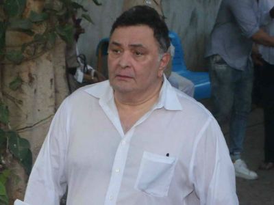 Rishi Kapoor got angry to the stars for not attending Vinod Khanna's funeral