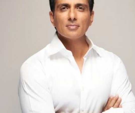 Sonu Sood on Bollywood Downfall, They need to…
