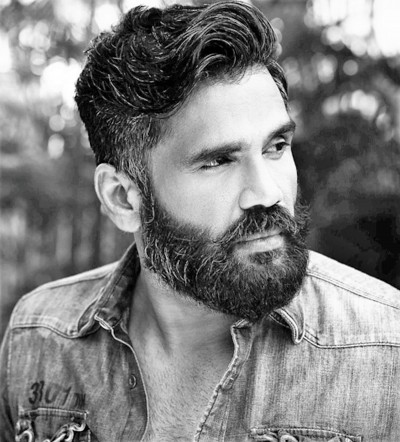 Suniel Shetty urges people to encourage sportspersons at all times