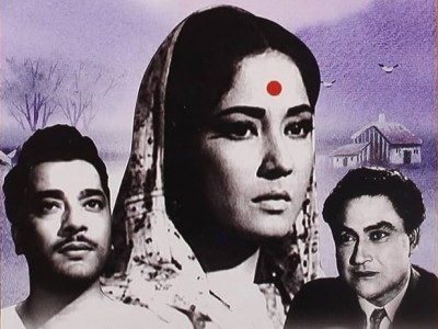 Meena Kumari, Pradeep Kumar, and Ashok Kumar's Multi-Faceted Love Stories